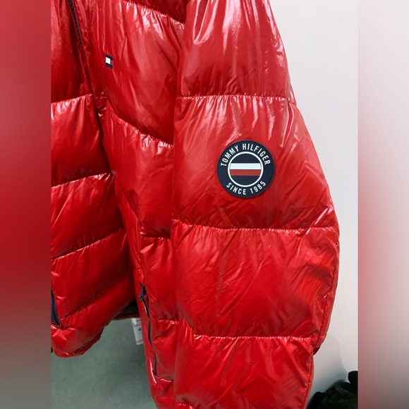 Tommy Hilfiger hooded puffer - Picture 2 of 5